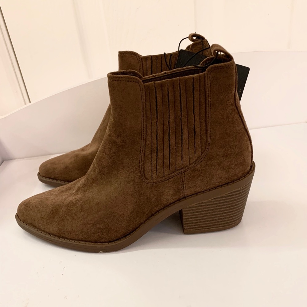 NWT Brown Booties